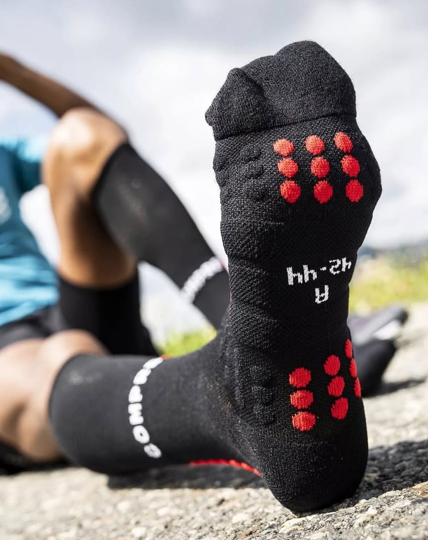 compression-sock-black